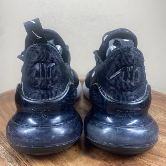 Nike Air Max 270 Mens Black And White Size 12 Low Top Athletic Shoes AH8050-002 - Picture 3 of 9